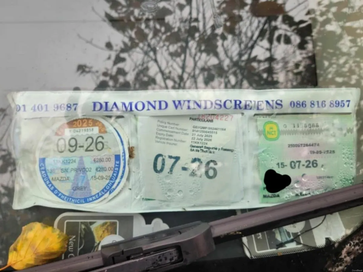 Mazda5 2011 - Image 2