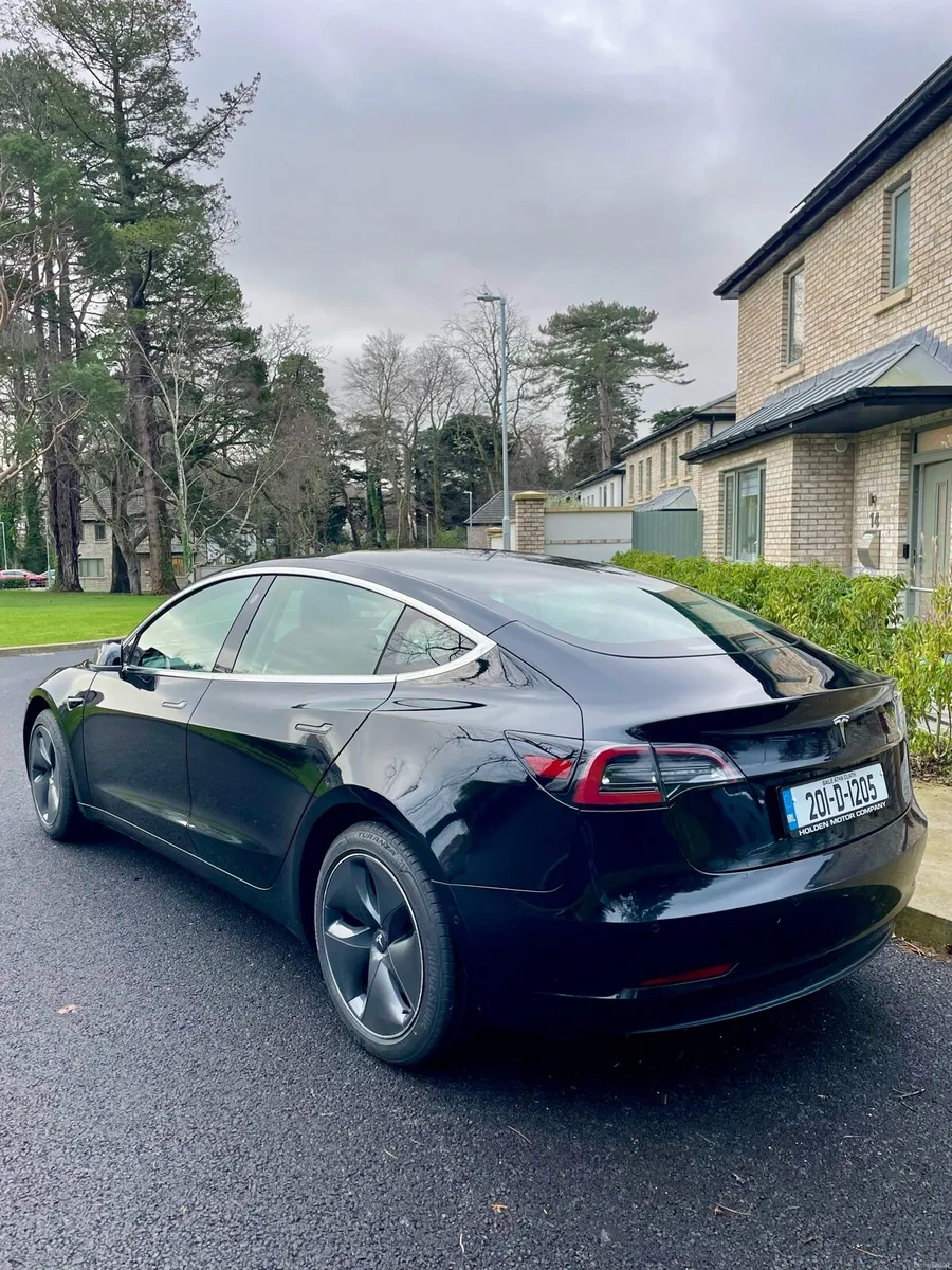 2020 Tesla Model 3 – 66,991 km - New NCT - Image 1