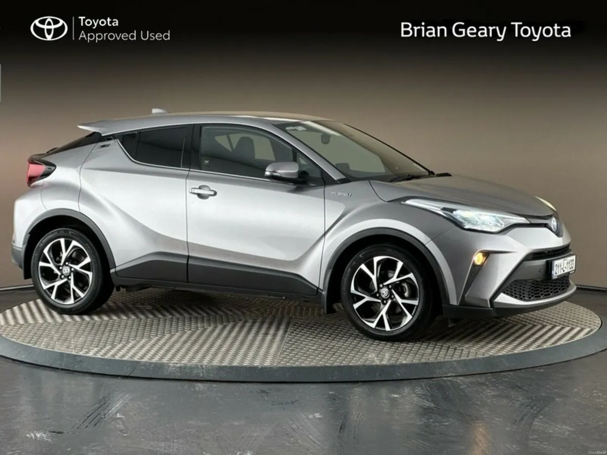 Toyota C-HR HYBRID SPORT - Image 1