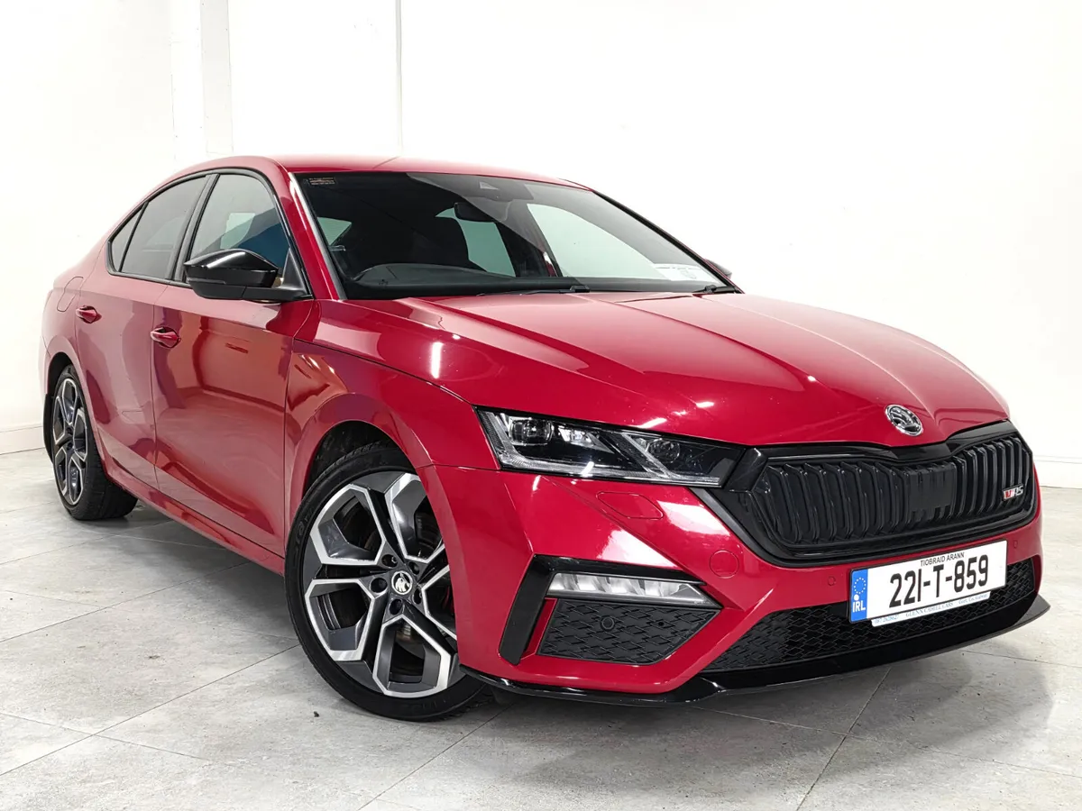 2022 Skoda Octavia 2.0 Tdi RS DSG - Electric Seats - Image 2