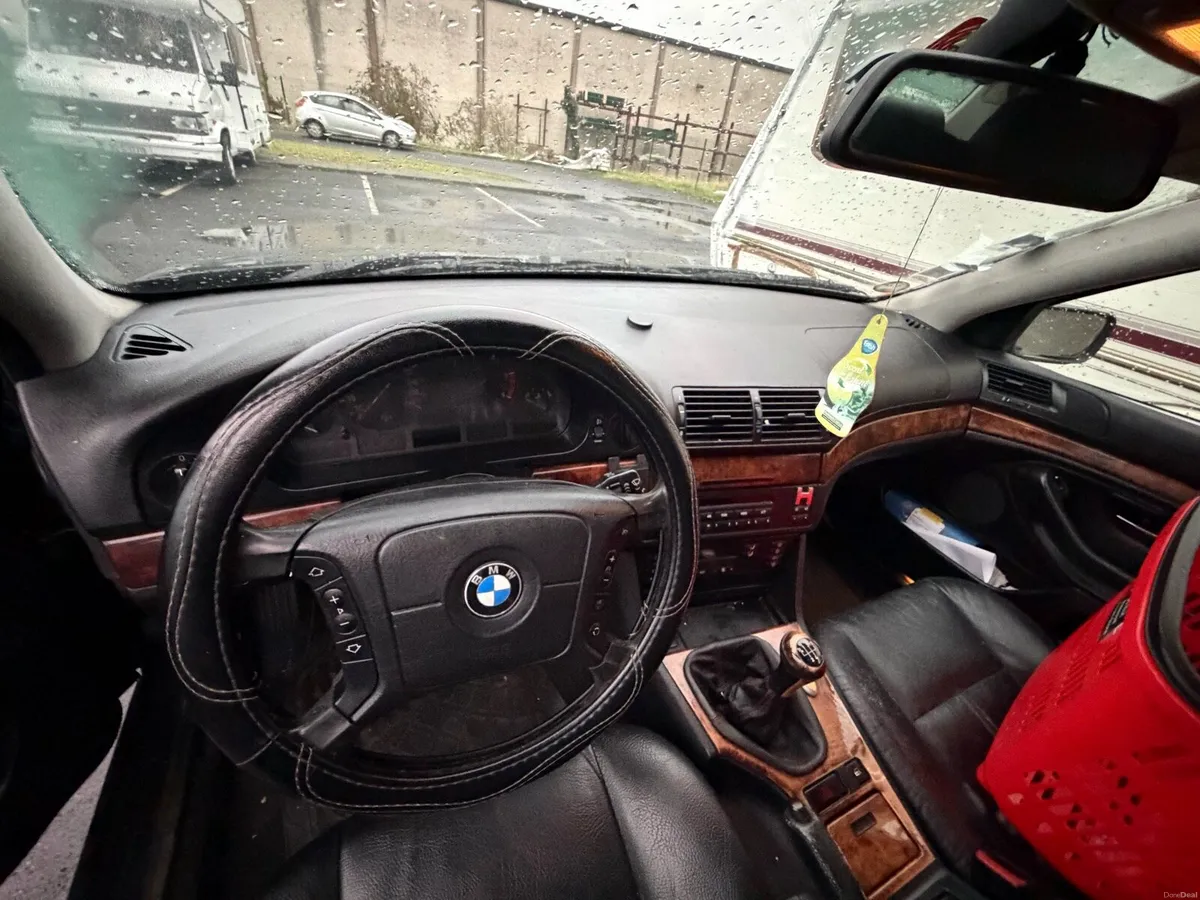 BMW Manual series Diesel model 99 - Image 1