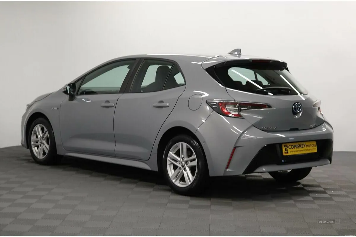 Toyota Corolla VVT-h Icon Tech - Image 4