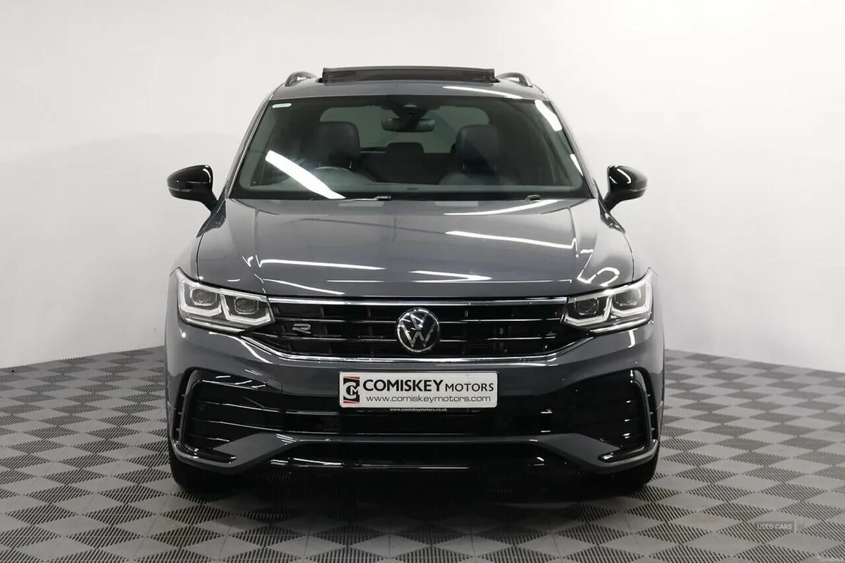 Volkswagen Tiguan TSI Black Edition - Image 2