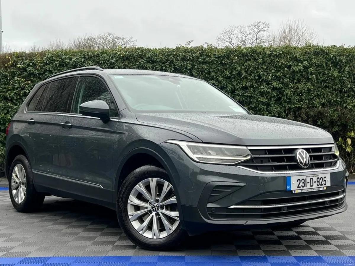 Volkswagen Tiguan LIFE 1.4 HYBRID // DIGITAL CLUST - Image 1