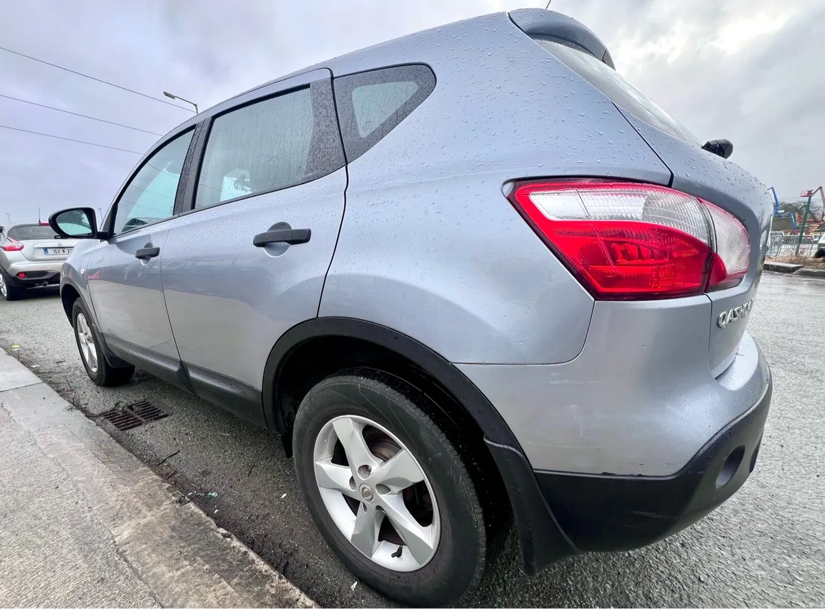 141 Nissan Qashqai NCT 2027 €6450 - Image 2