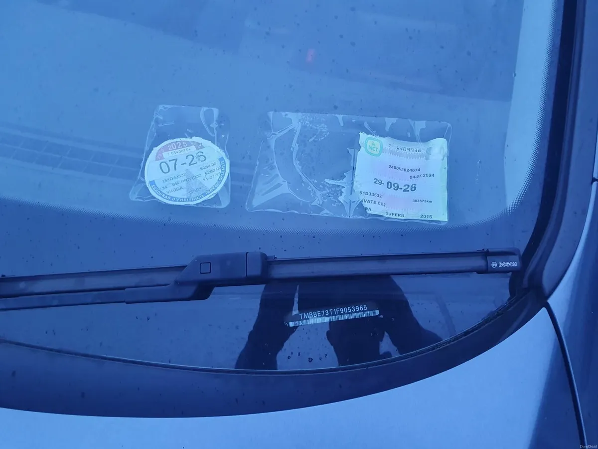 Skoda Superb 2015 - Image 4