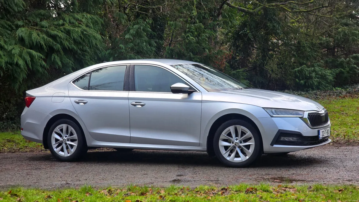 2021 Skoda Octavia 2.0 TDI 150BHP AMBITION - Image 3
