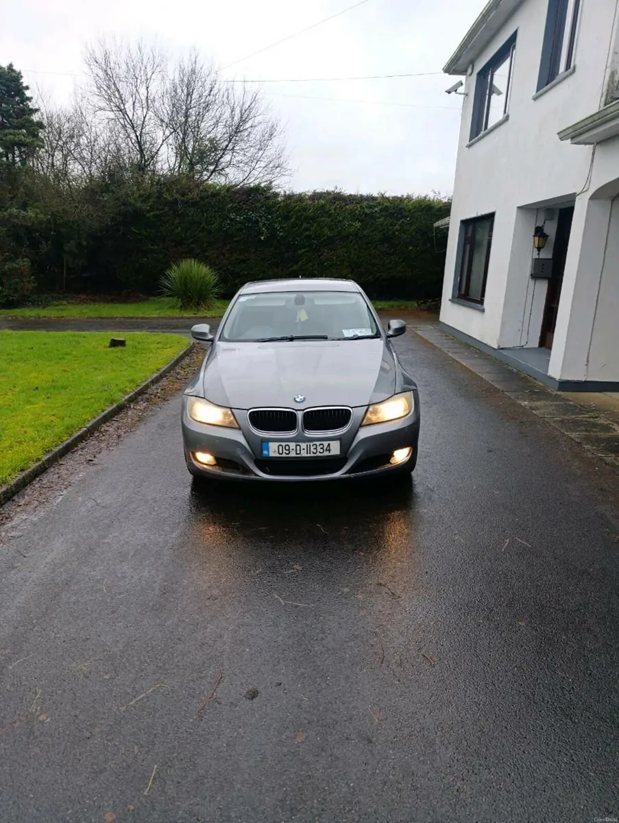 BMW 320D - Image 1