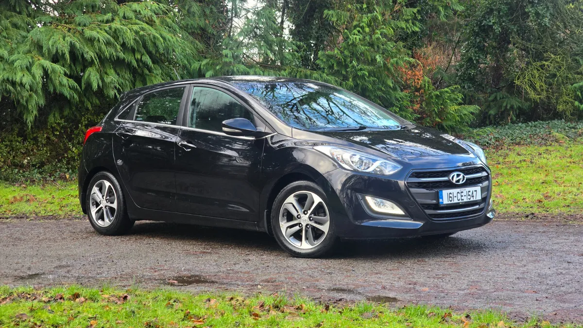 2016 Hyundai i30 1.4 Petrol Deluxe - Image 2