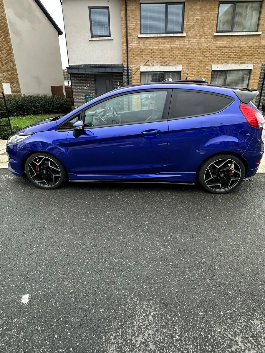 Ford fiesta st2 180 - Image 4