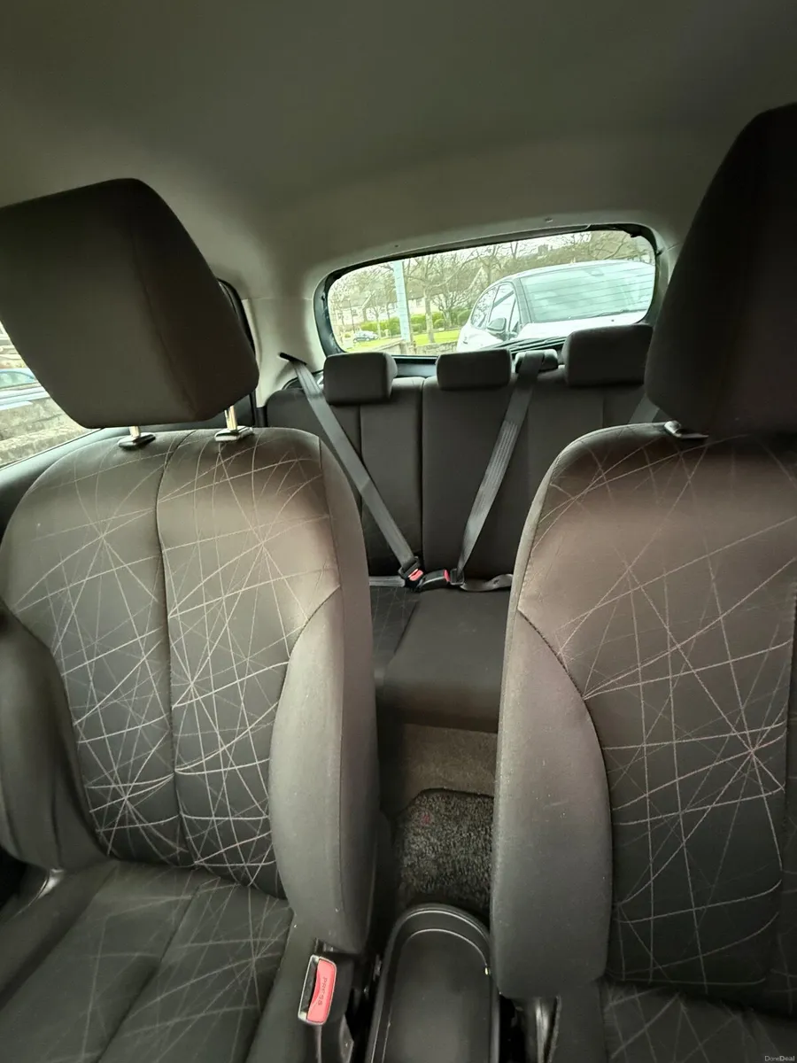 Mazda Demio 2012 - Image 4