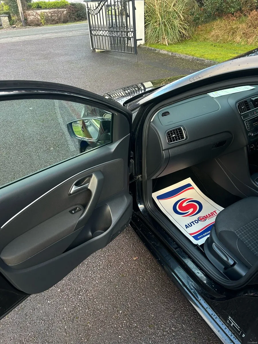 Volkswagen polo 2015 NEW NCT LOW KM’S - Image 4