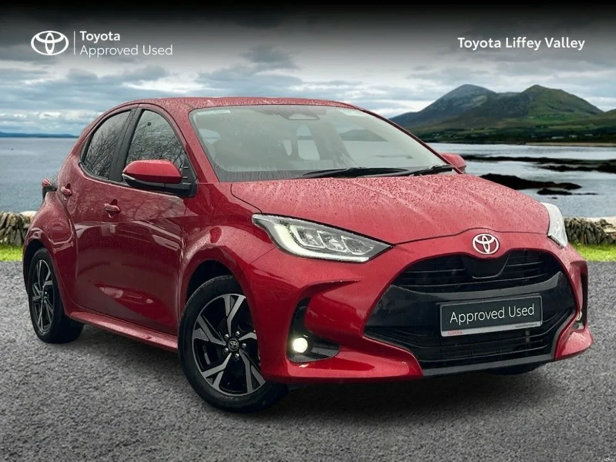 Toyota Yaris YARIS HYBRID LUNA SPORT - Image 1