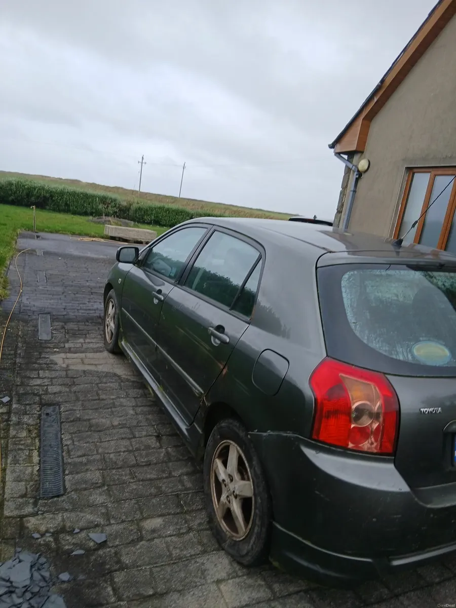 Toyota Corolla 2006 - Image 1