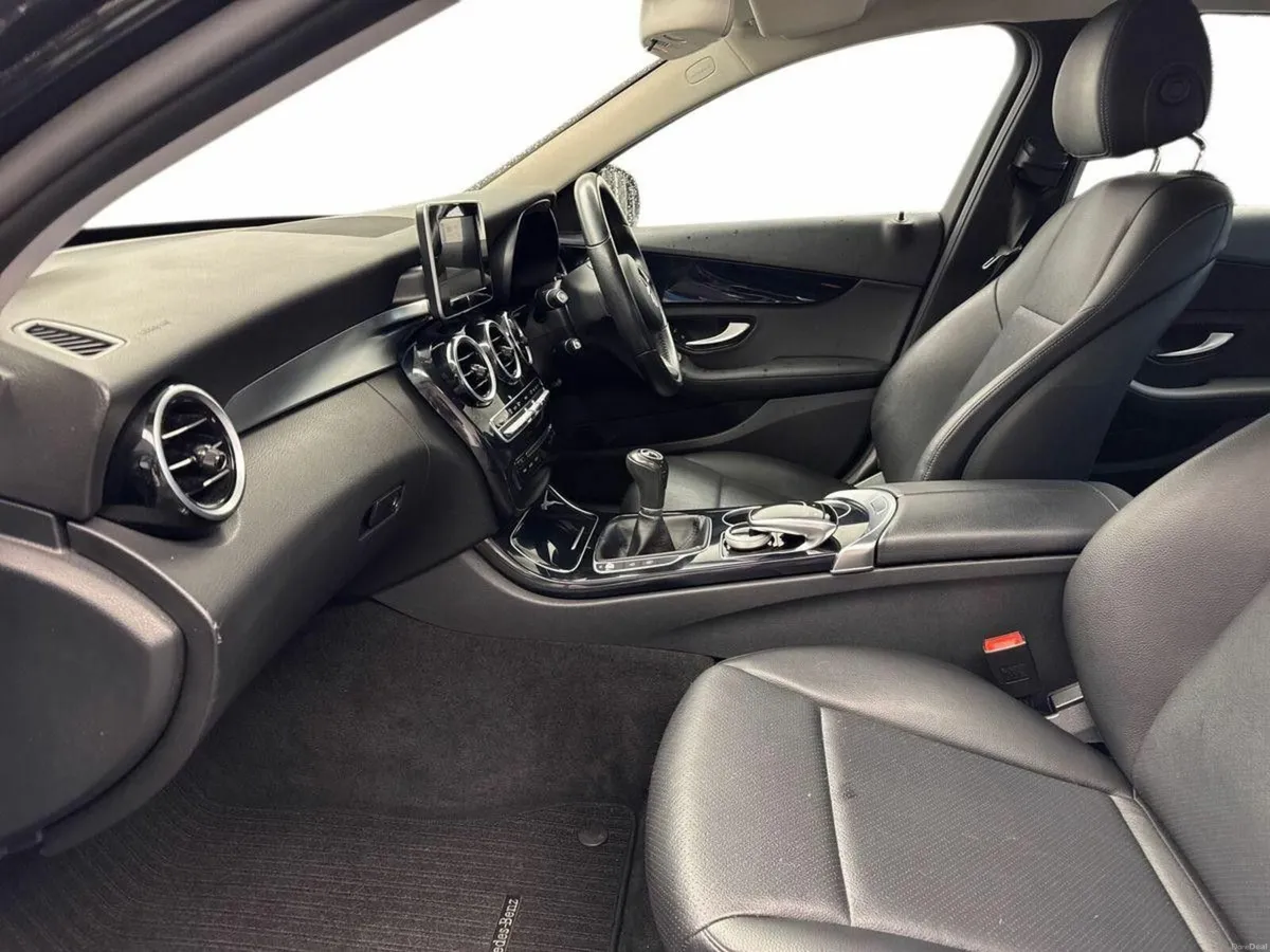 Mercedes-Benz C-Class C180D *LOW MILEAGE* €55 PER - Image 3