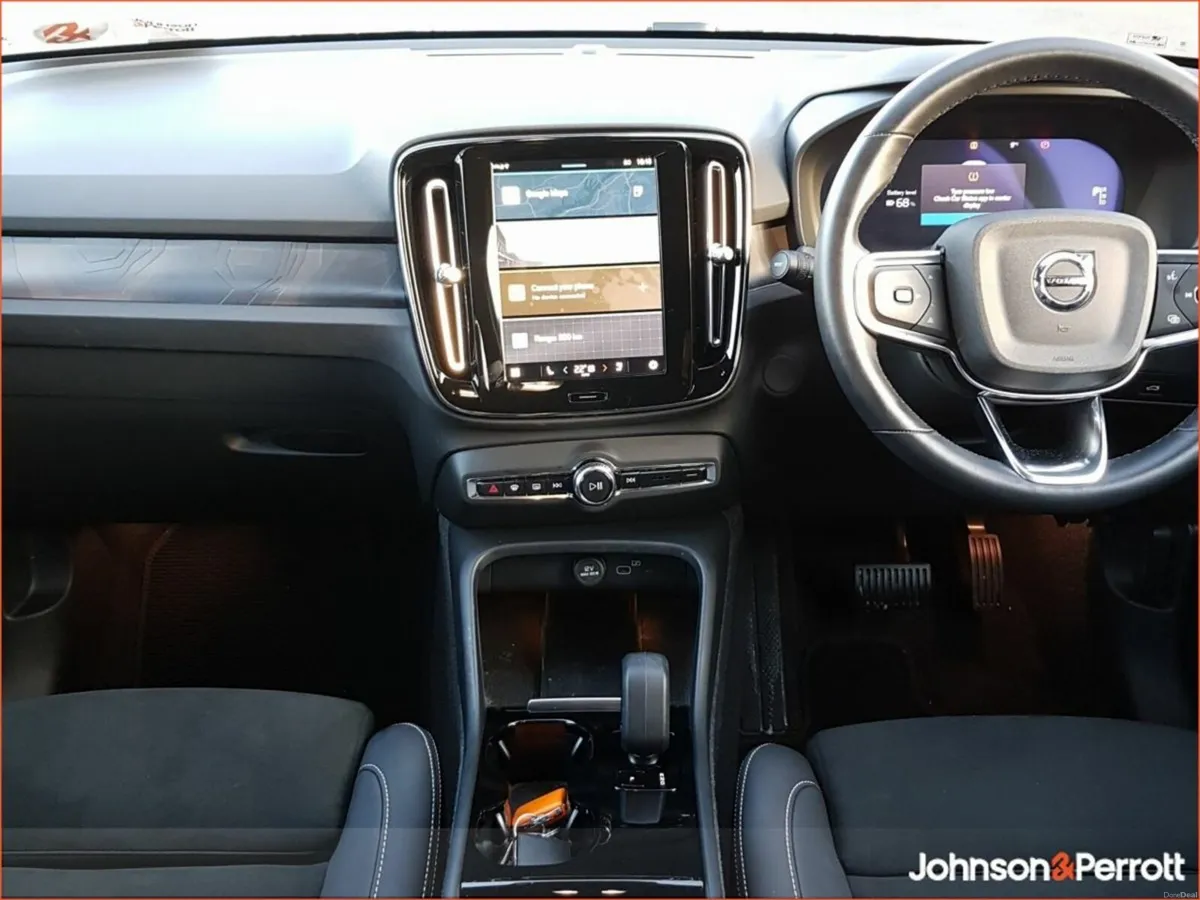 Volvo EX40 82 kWh Ext Range Plus - Image 2