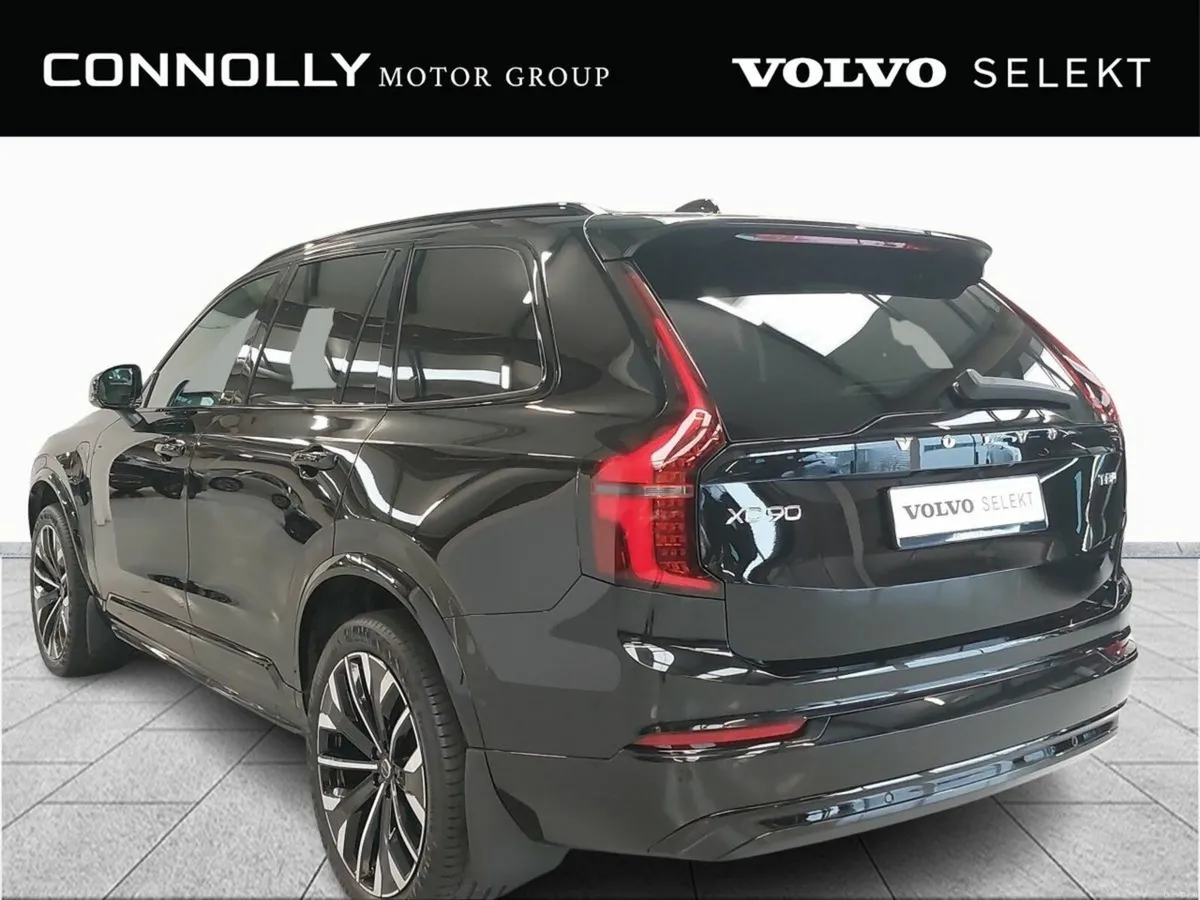 Volvo XC90 Plus T8 PHEV €680pm - Image 3