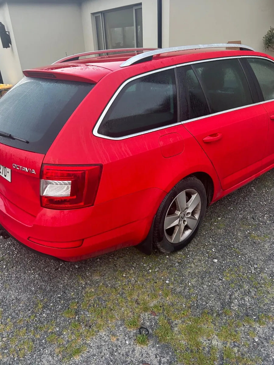 Skoda Octavia 2015 - Image 4