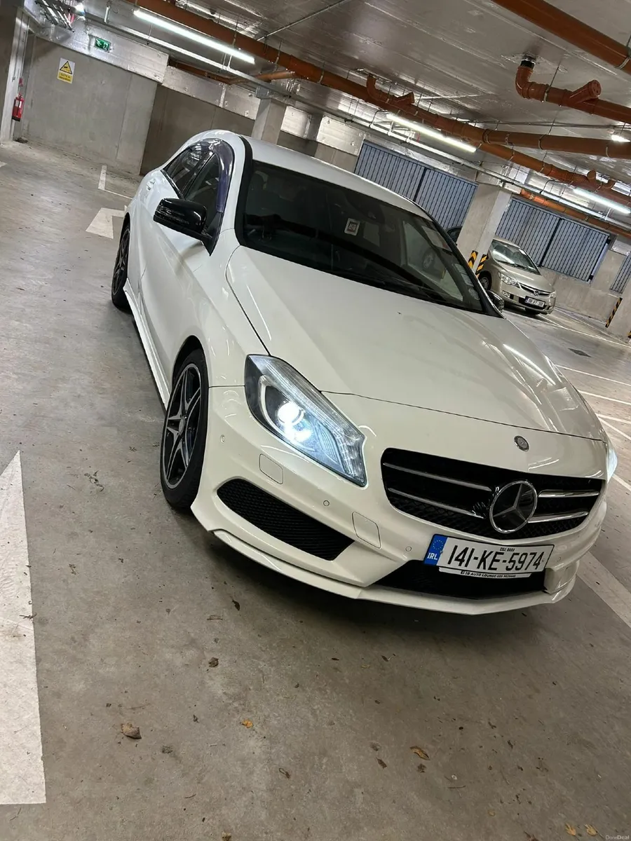 Mercedes-Benz A-Class 2014 - Image 2