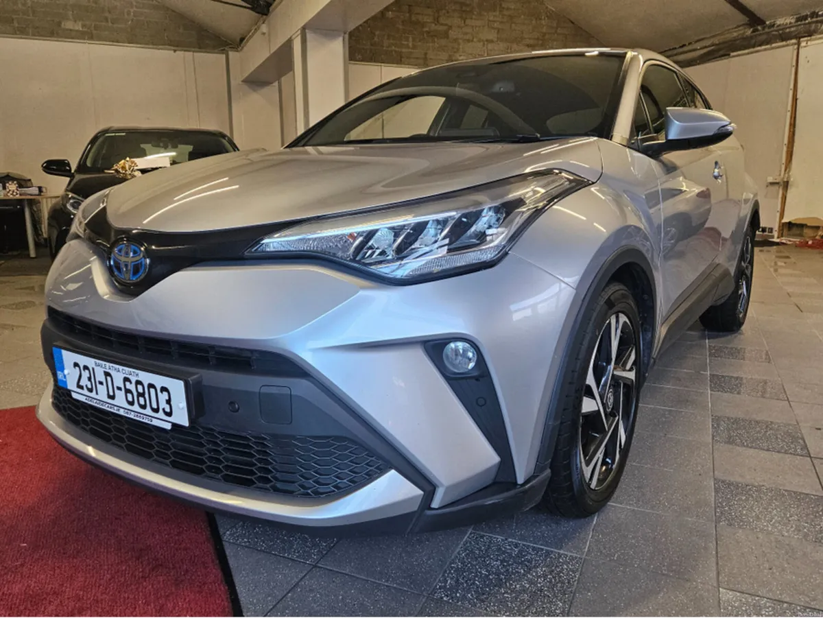 Toyota C-HR HYBRID SPORT 4DR AUTO - Image 3