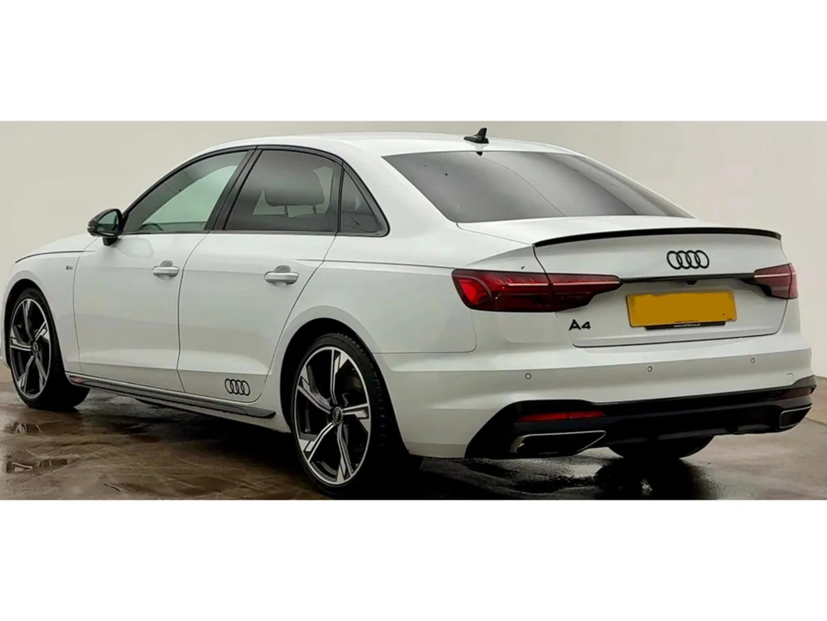 Audi A4 S LN 30 TDI MH LINE EDITION BLACK - Image 4