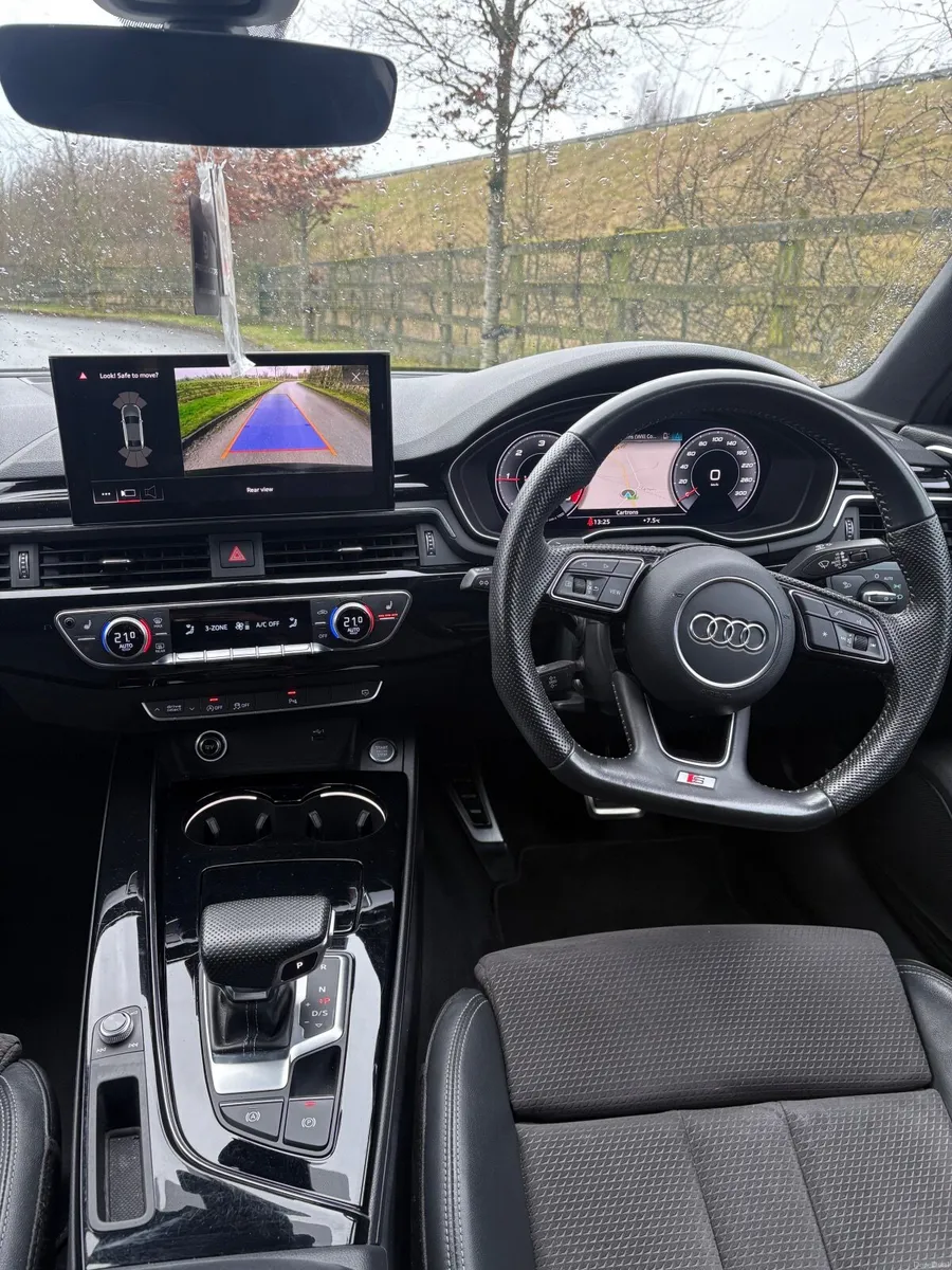Audi A4 S-Line Black Edition - Image 2