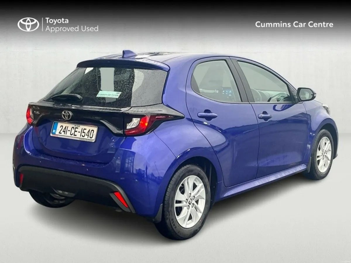Toyota Yaris 1.5 LUNA - Image 2