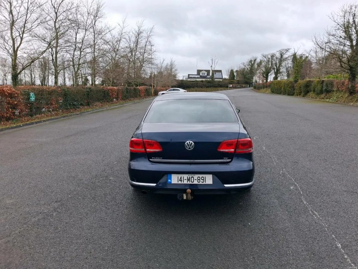 VW Passat - Image 2