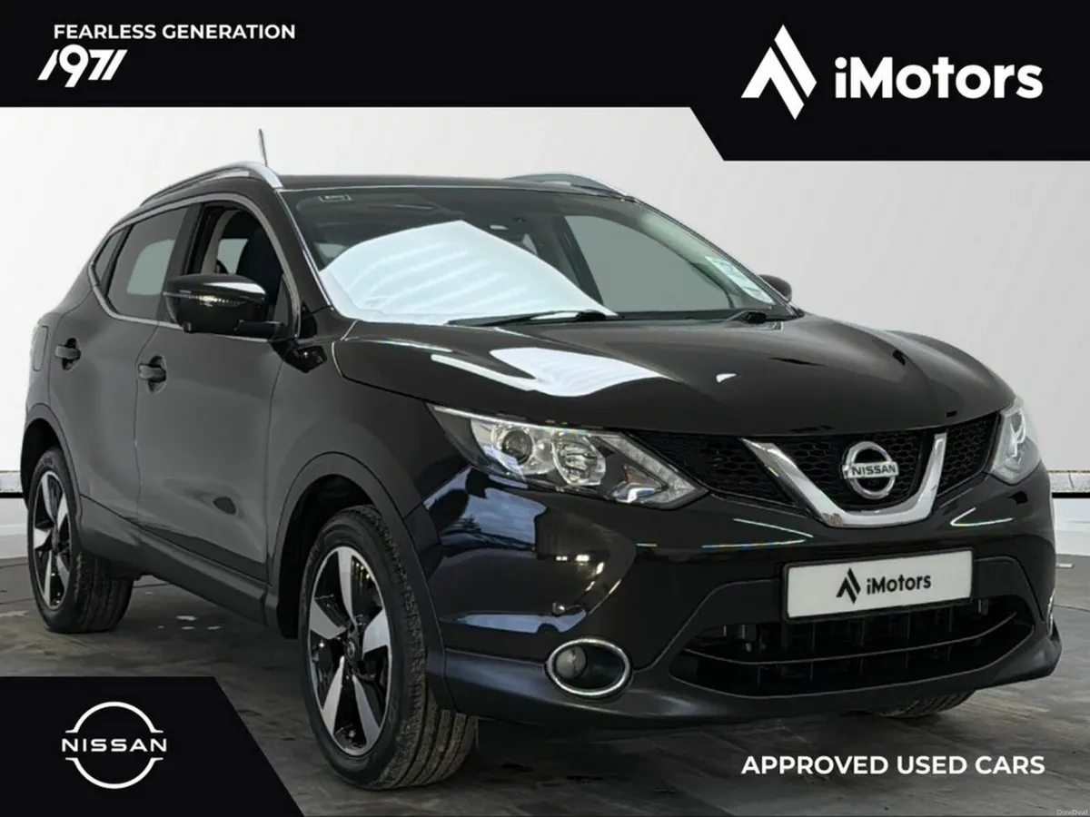 Nissan Qashqai 1.2 SV Premium 17 4DR - Image 1