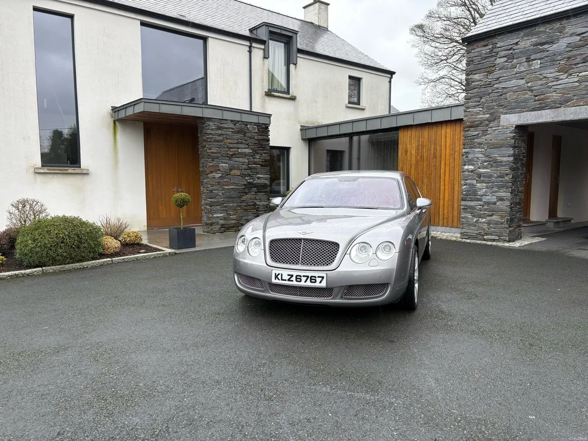Bentley Flying Spur - Image 3