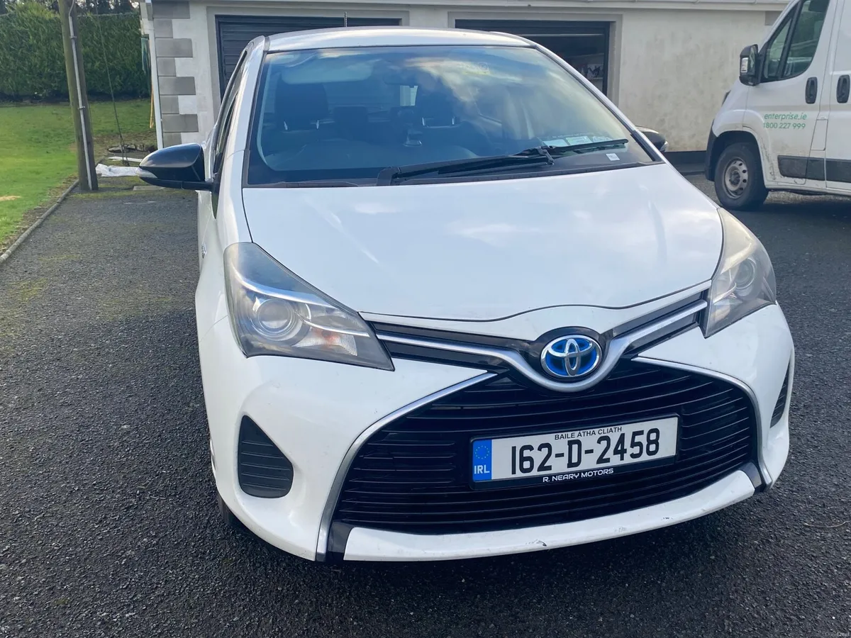 Toyota Yaris 2016 - Image 3