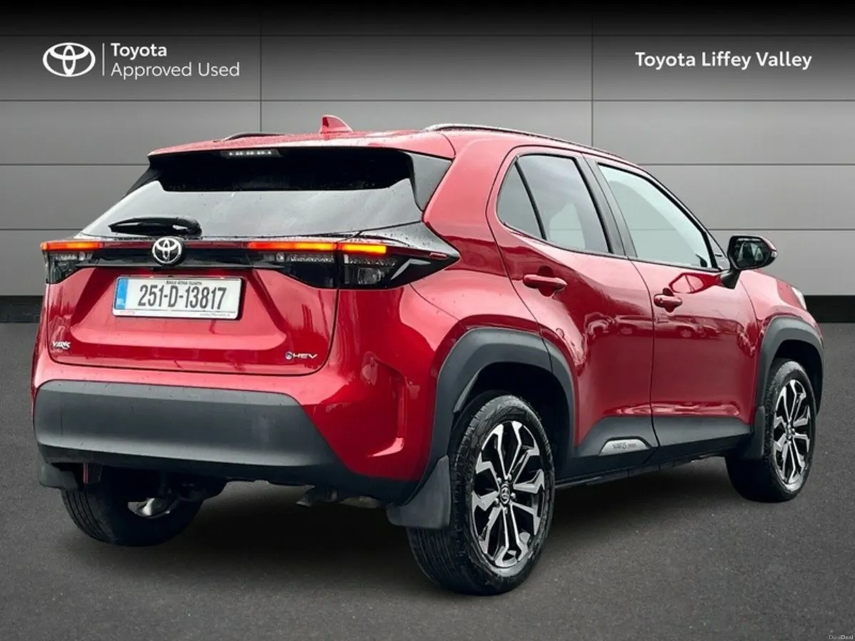 Toyota Yaris Cross YARIS CROSS L-SPORT MONO - Image 2