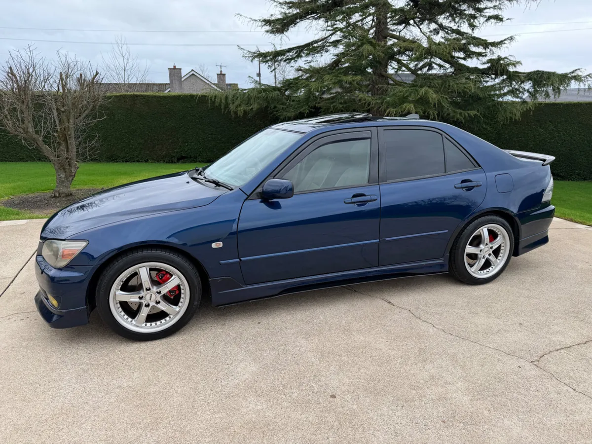 2004 LEXUS IS200 SE AUTO | EXTRAS - Image 3