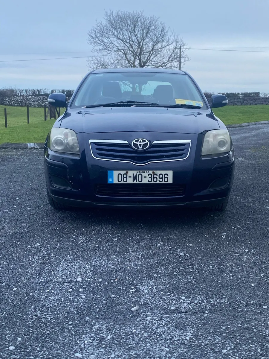 2008 Toyota Avensis - Image 1