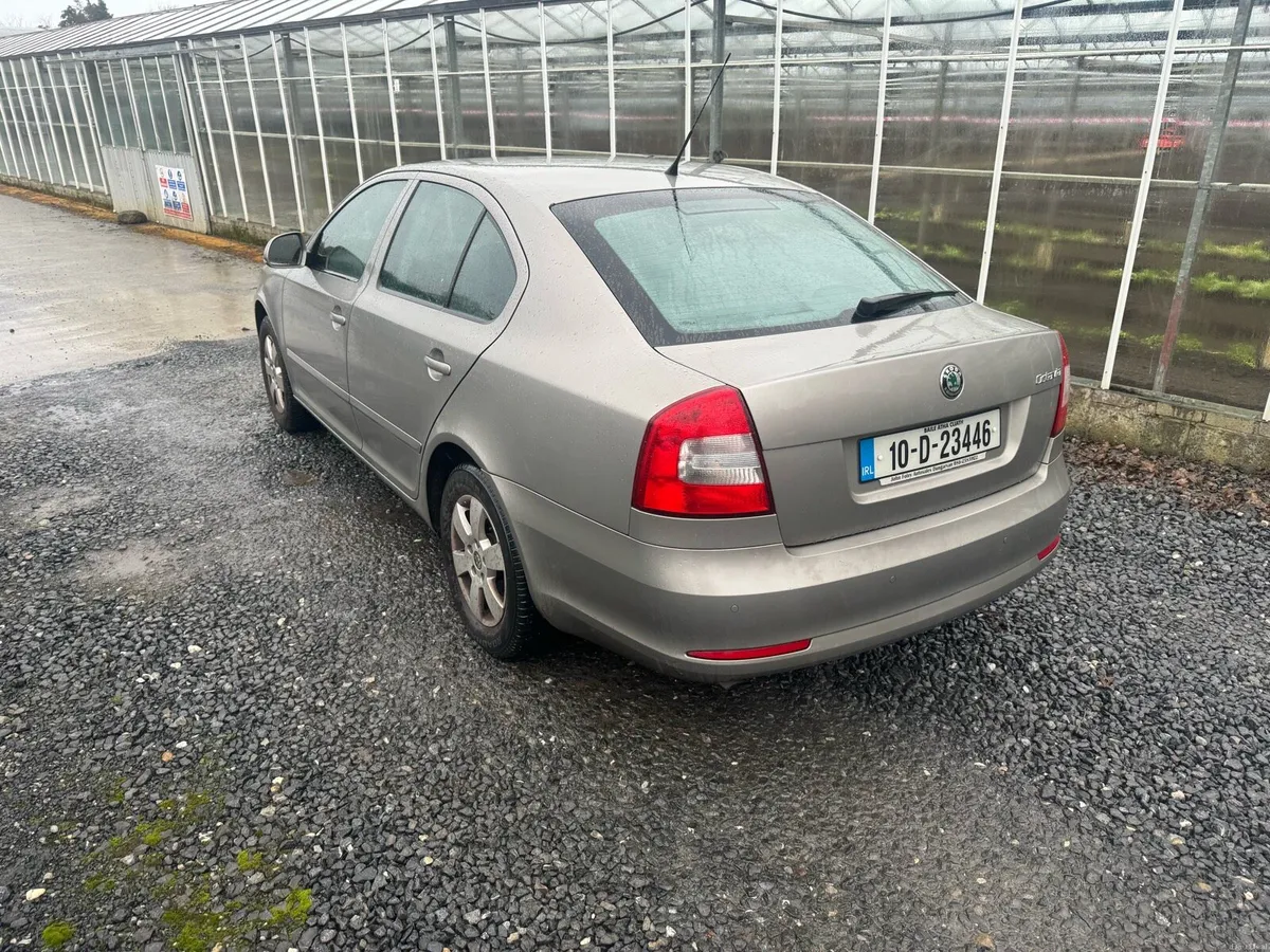 Skoda octavia 1.2tsi auto low miles nct & tax - Image 3