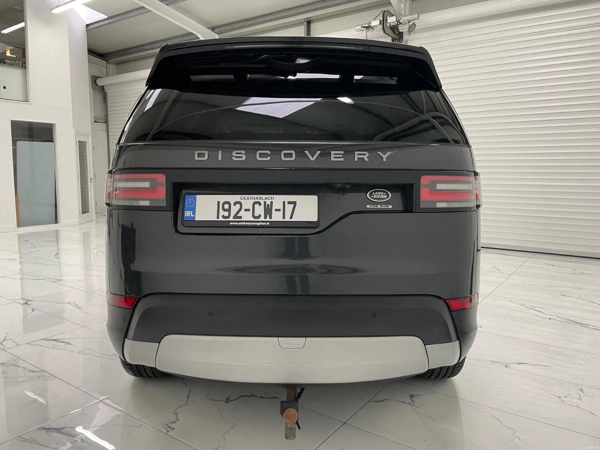 Land Rover Discovery 2019 3.0 tdi 1 Year Test - Image 4