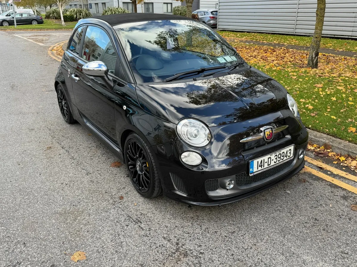 Abarth 595 Turismo 160HP Convertible Lady Owner - Image 4