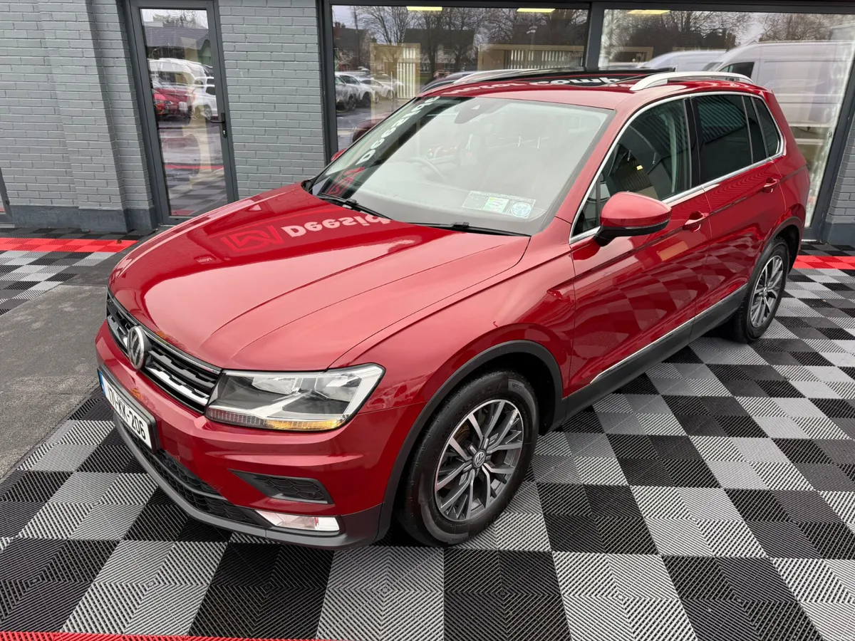 Volkswagen Tiguan 2017,SUN ROOF, COMFORTLINE - Image 2
