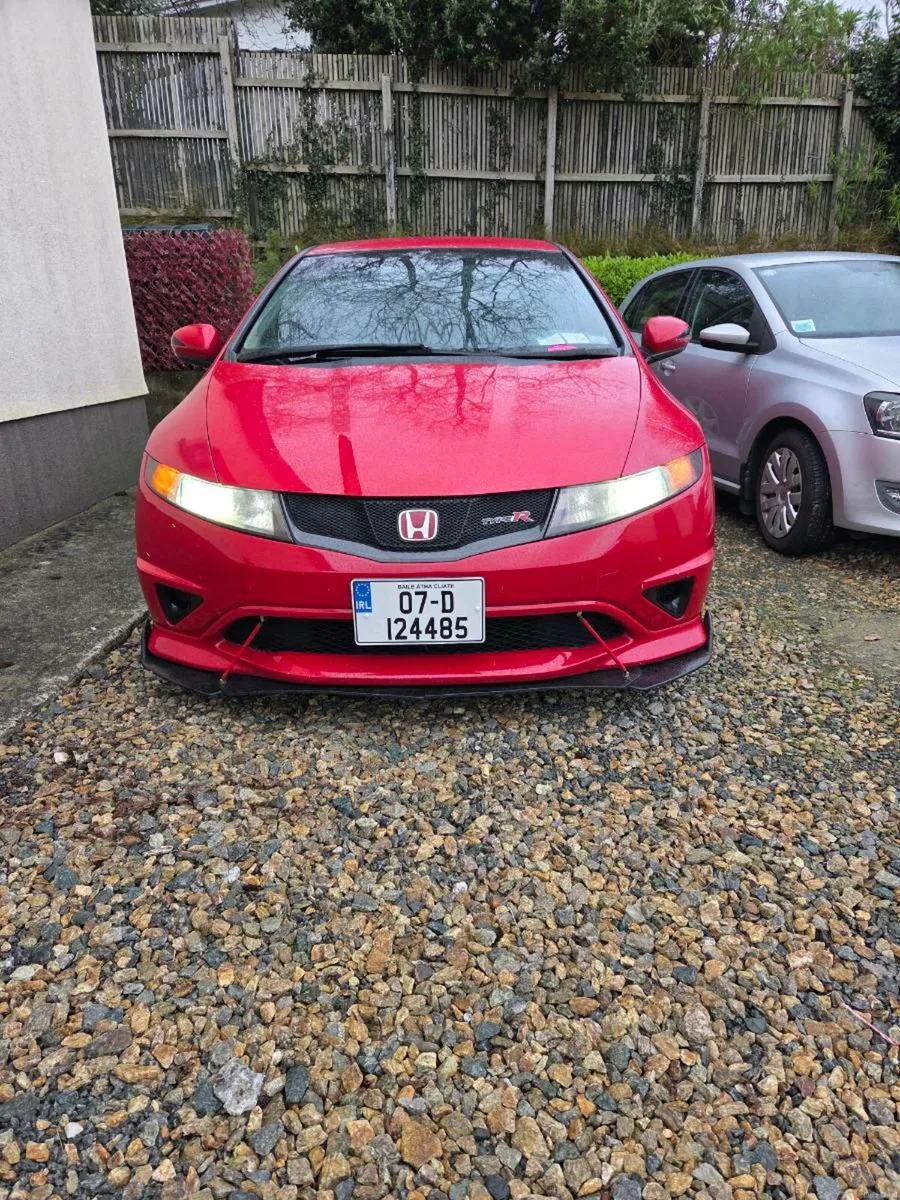 Honda civic type R - Image 1