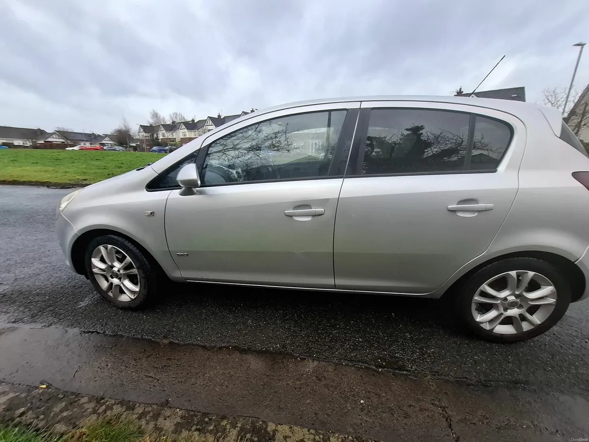 Vauxhall Corsa 2009 - Image 3