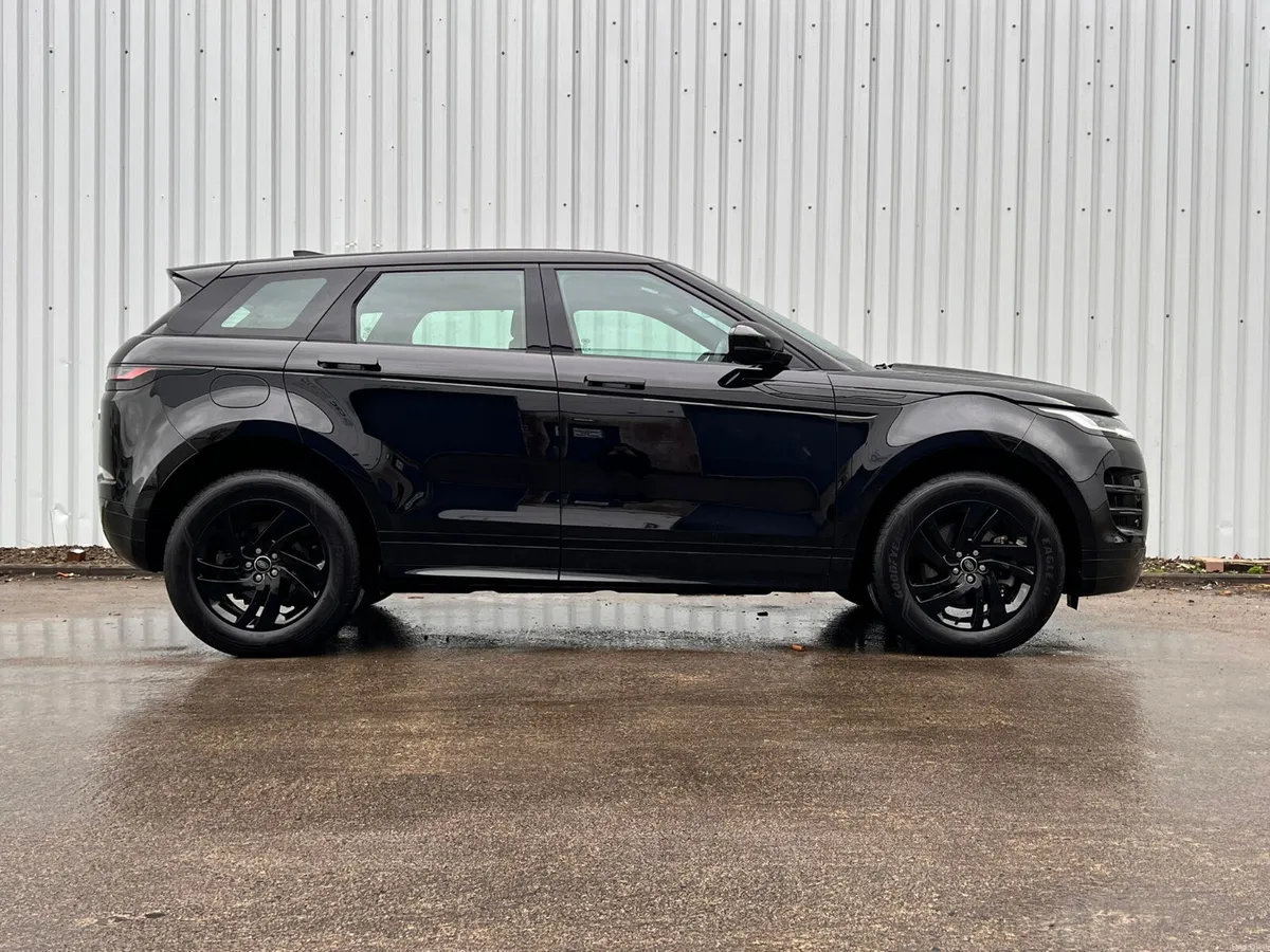 Land Rover Range Rover Evoque 2022 - Image 3