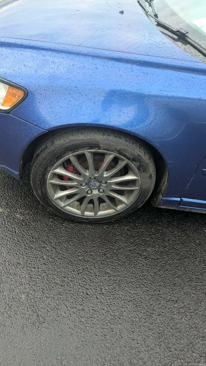 Volvo V50 Estate - Image 4