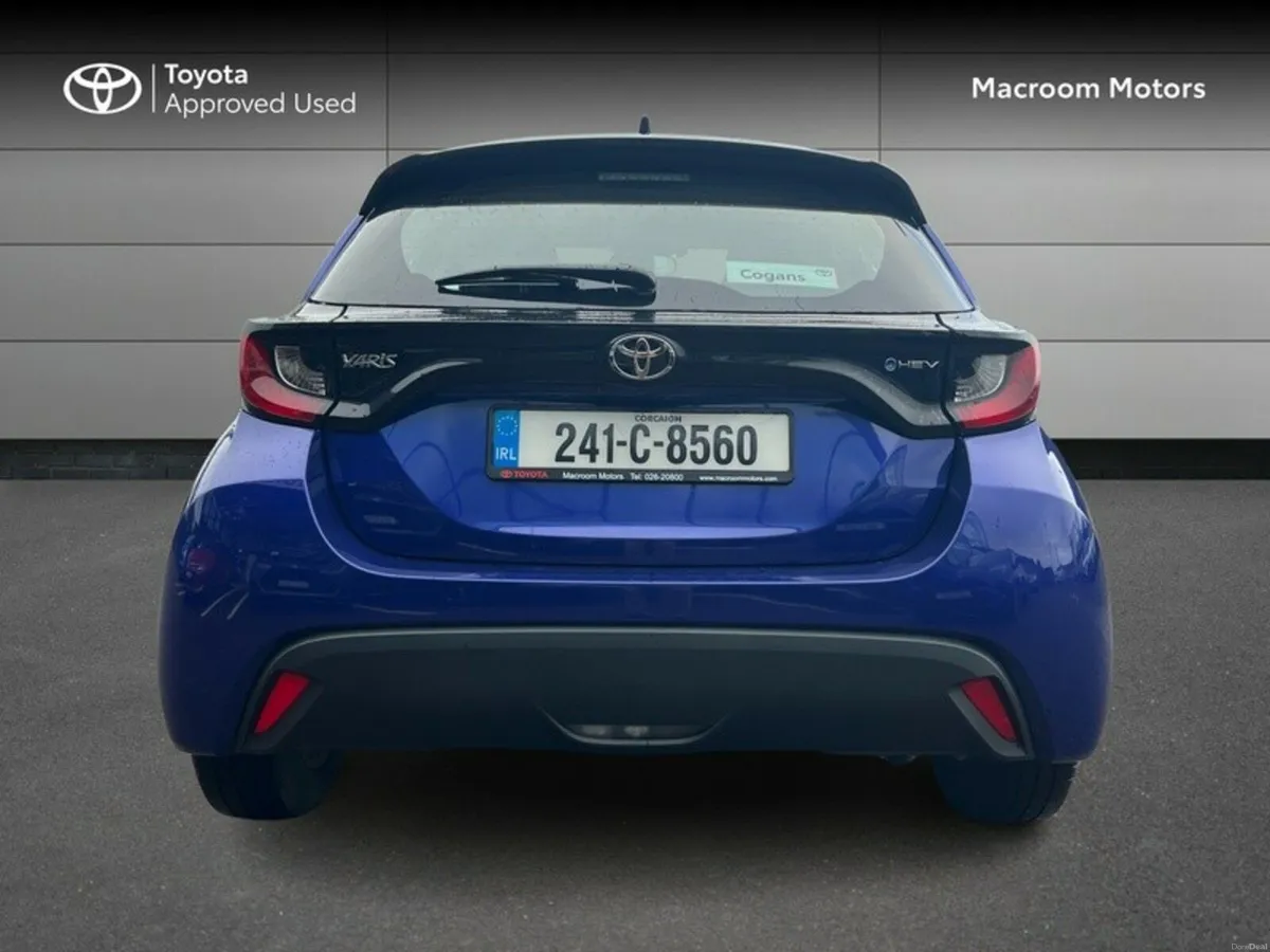 Toyota Yaris FRESH SELECTION OF TRADE-INS YARIS HY - Image 4