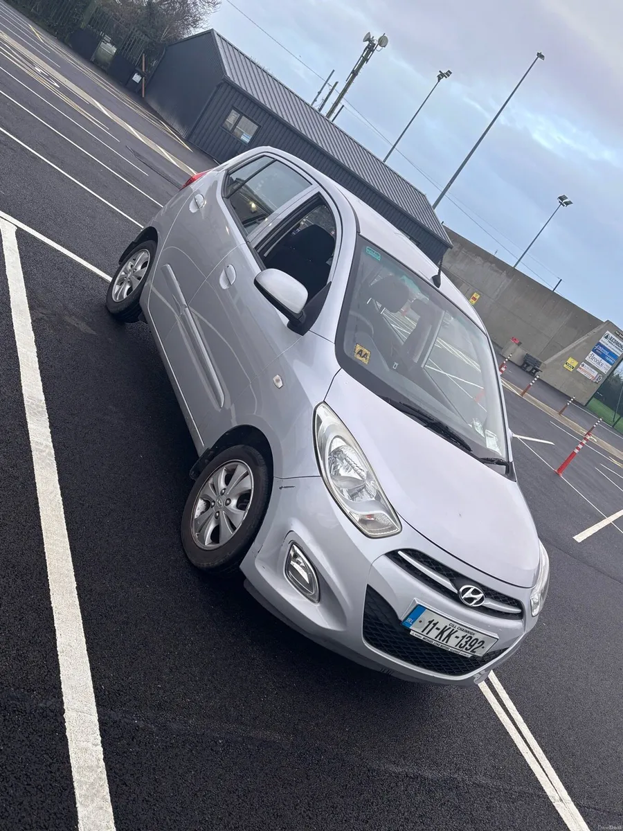 Hyunadai i10 nct and tax immaculate low kms - Image 1