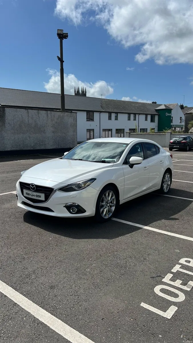 Mazda 3 2015 Platinum - Image 1