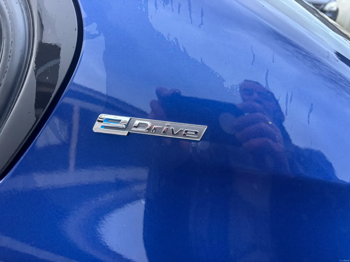 BMW 3-Series 2017 - Image 4