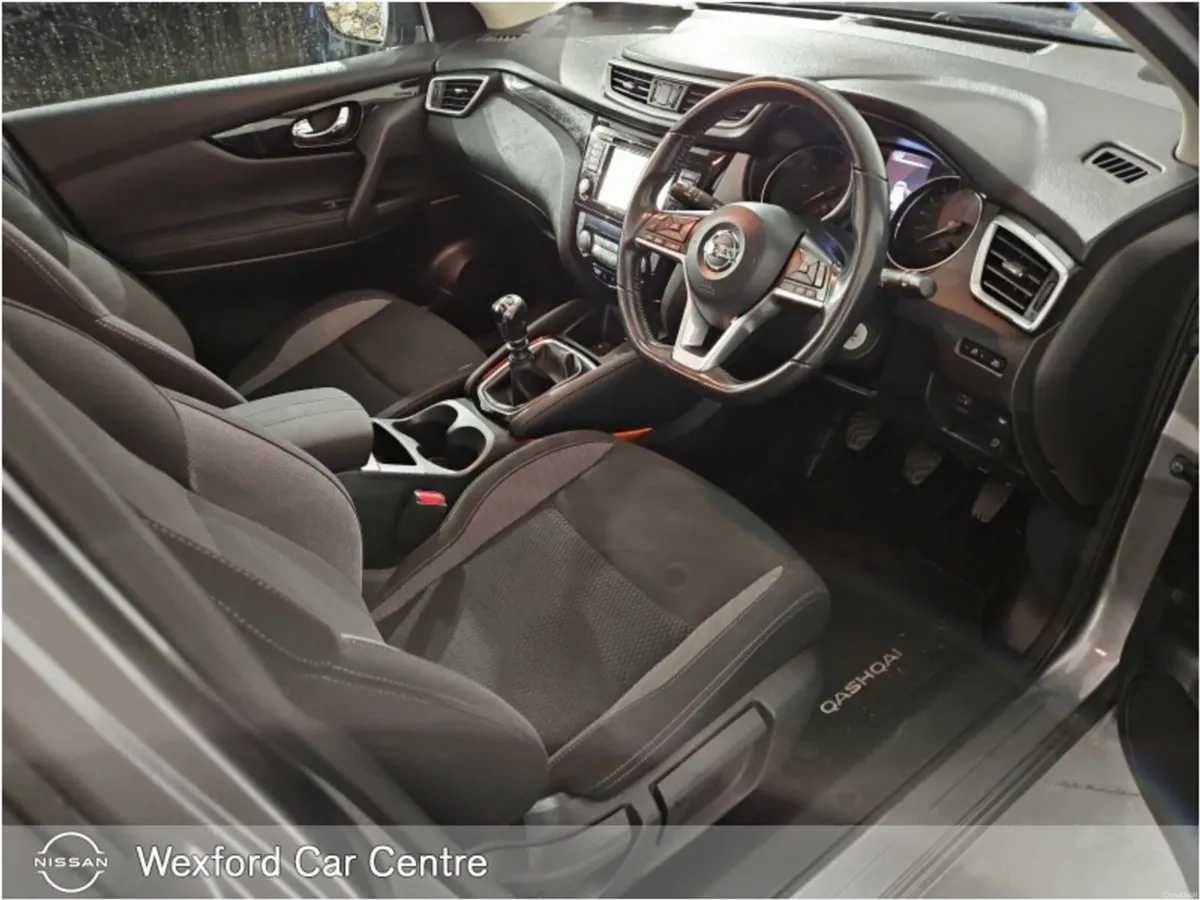 Nissan Qashqai 1.2 PET SV - Image 3