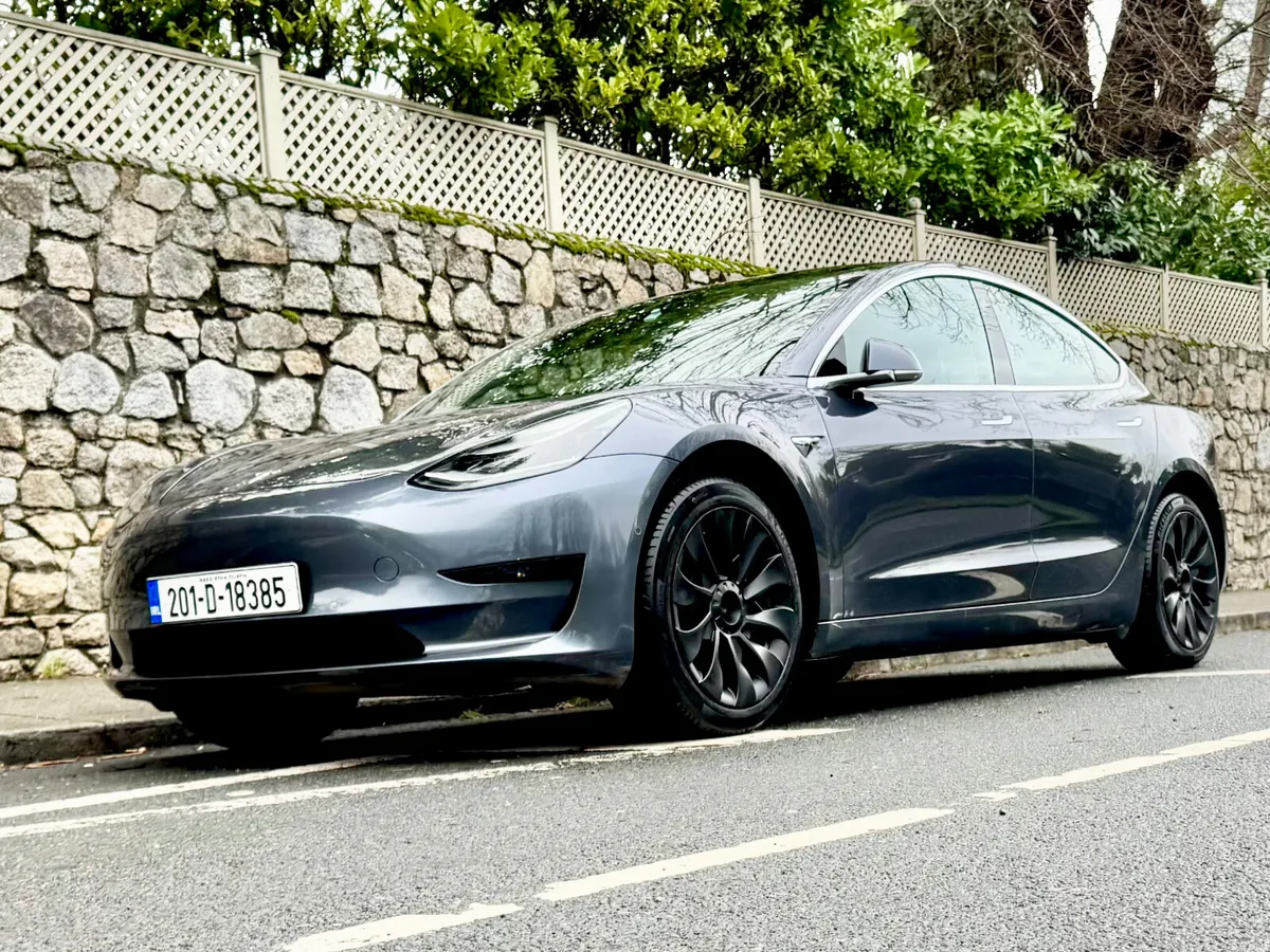 Tesla Model 3 2020!!STANDARD RANGE PLUS!! - Image 2