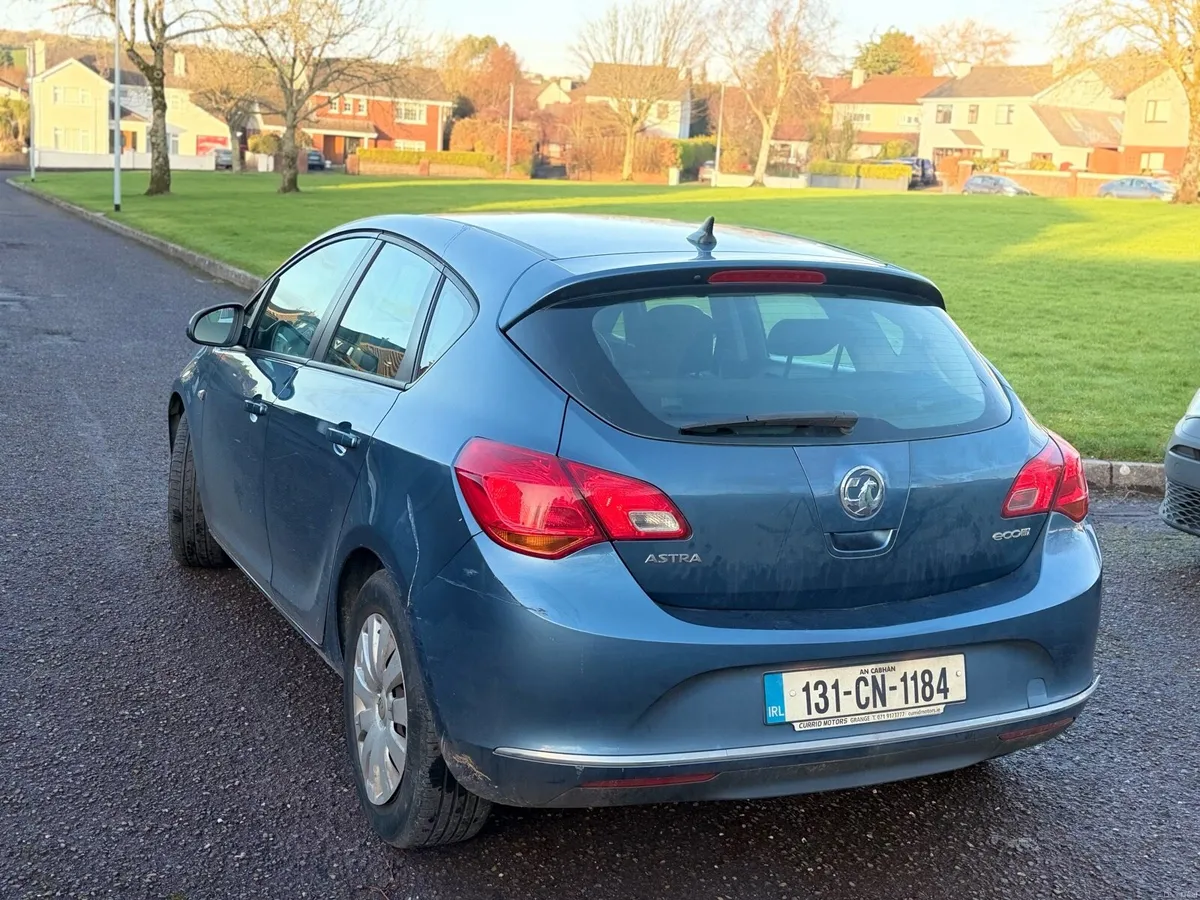 Vauxhall Astra 1.7 EcoFlex 2013 Taxed - Image 4