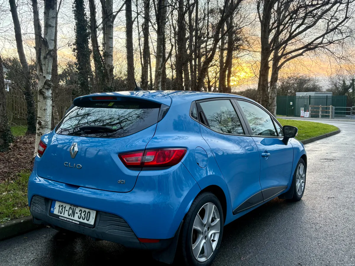 2013 Renault Clio Dynamique 1.5dci low kms - Image 3